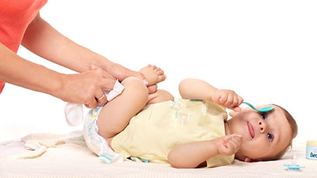 مدت زمان تعویض پوشک نوزاد,تعویض پوشک نوزاد,درمان حساسیت‌های پوستی