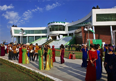 آداب و رسوم عید نوروز, رسوم مردم ترکمنستان در نوروز