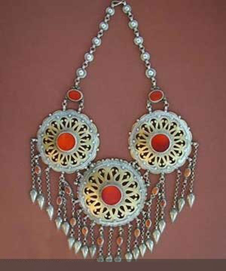 صنعت طلا و جواهر,جواهرات ایران,گردنبند جواهر