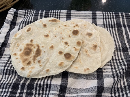 نان چپاتی با آرد سبوس دار, نان چپاتی هندی با آرد سفید, طرز تهیه نان چپاتی افغانی