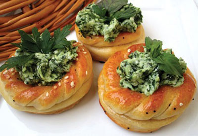 تزیین نان و پنیر سبزی برای مجالس ,طرز تهیه نان و پنیر و سبزیِ مجلسی