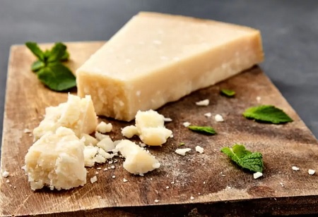 نحوه درست کردن پنیر پارمزان,تهیه پنیر پارمزان , پنیر پارمسان خانگی