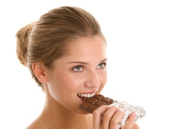 مصرف شکلات چه فوایدی برای خانم ها دارد؟