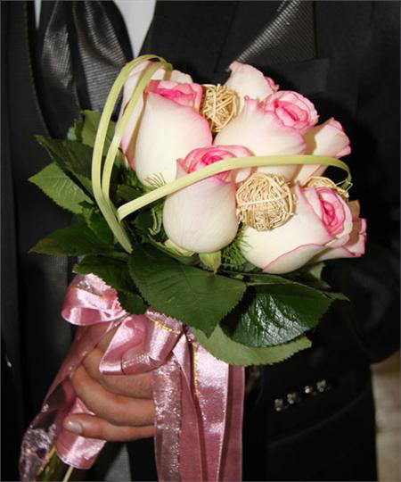[تصویر:  bridal-bouquets16-e12.jpg]