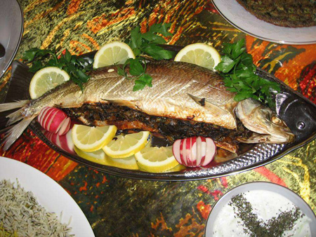 ایده هایی برای تزیین ماهی, تزیین ماهی پلو مجلسی
