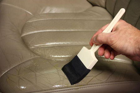 تمیز کردن روکش چرم صندلی اتومبیل,راهنمای تمیز کردن روکش چرم صندلی ماشین