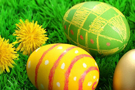تخم مرغ رنگی برای عید 