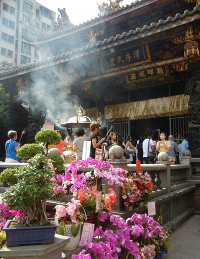 معبد منگجا لونگشان,تصاویر معبد منگجا لونگشان,معبد منگجا لونگشان در تایوان