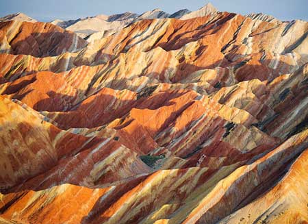 صخره های رنگی,صخره های Danxia در چین,کوههای رنگی در چین