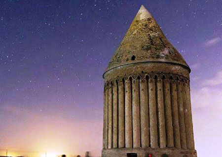 آثار تاریخی مشهد,تصاویر آثار تاریخی مشهد,برج رادکان