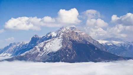 کوه لاکمر,جاذبه های کوهنوردی در کوه لاکمر,گردشگری,تور گردشگری
