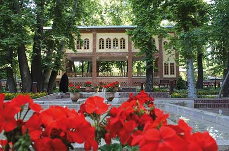 پارک باغ ایرانی,باغ ایرانی تهران,مکان های دیدنی تهران