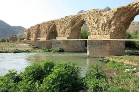 آثار تاریخی لرستان,پل آجری در استان لرستان,مکانهای دیدنی لرستان