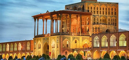 محبوب‌‌ ترین جاهای دیدنی ایران, تصاویر جاهای دیدنی ایران, عمارت عالی قاپو اصفهان