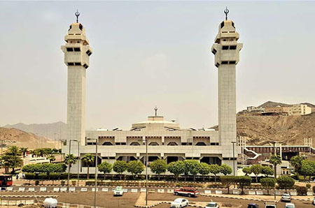 مسجد عمره, مسجد محرم شدن در مکه, ویژگی های مسجد تنعیم