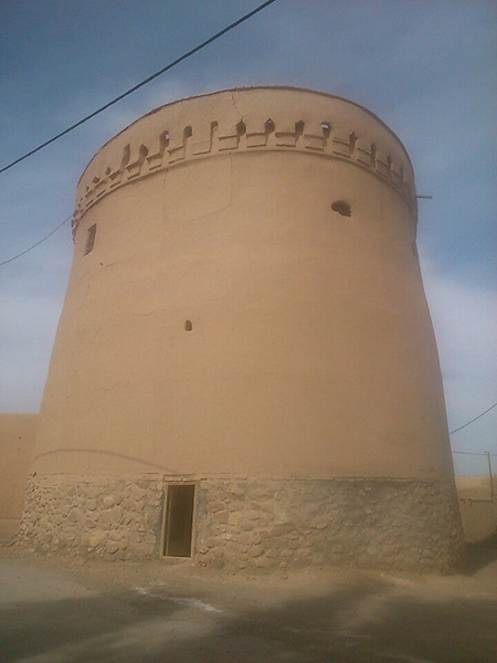 برج خواجه نعمت,دیوار خواجه نصیر,معماری برج خواجه نعمت