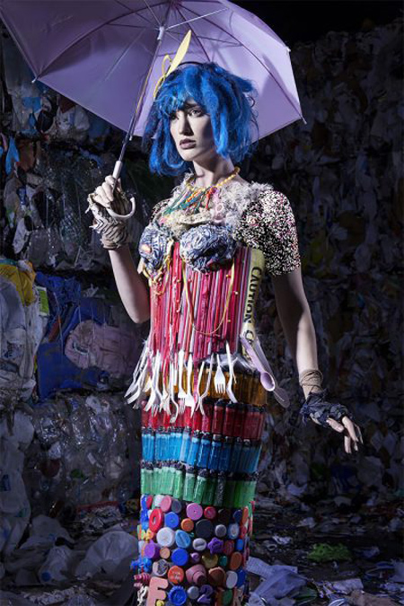 کلکسیون لباس های ساخته شده از زباله, مدل لباس های ساخته شده از زباله