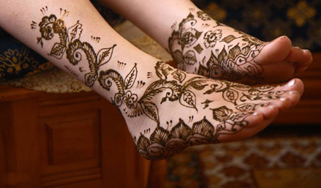 [تصویر:  henna-tattoos6-e2.jpg]