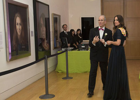 لباس های کیت میدلتون, کیت میدلتون در مراسم گالری ملی پرتره