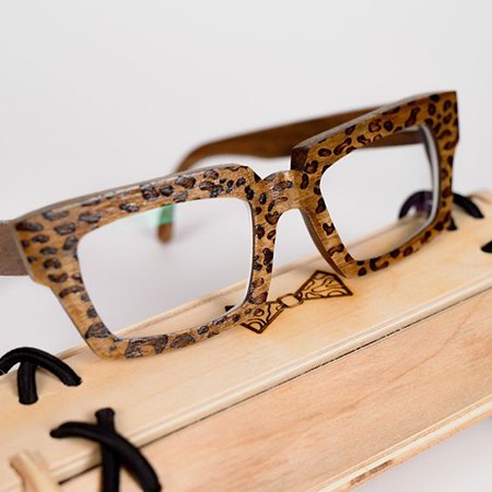 فریم های چوبی عینک