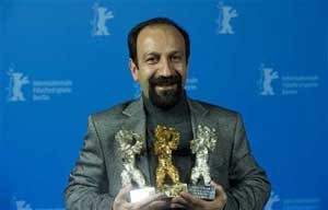 افتخار اصغر فرهادی اندازه هادی ساعی ارزش ندارد؟! افتخار اصغر فرهادی اندازه هادی ساعی ارزش ندارد؟!