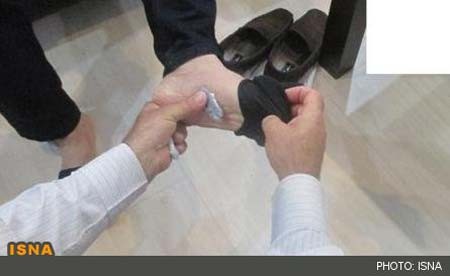 کشف موادمخدر,کشف موادمخدردرجوراب کشف موادمخدر,کشف موادمخدردرجوراب