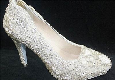 گران‌ترین کفش,گرا‌ن‌ ترین کفش زنانه جهان,کفش ساخته شده از الماس