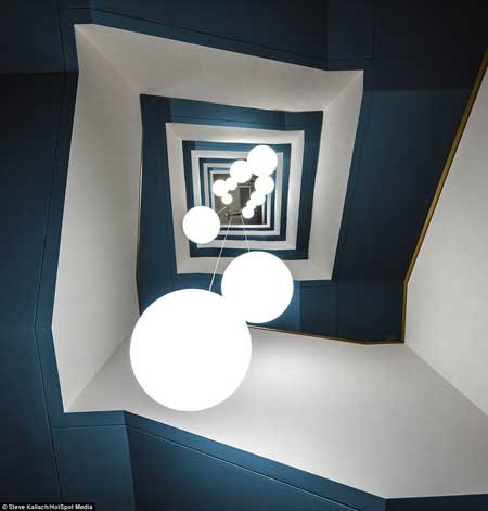 تصاویری از راه پله های بی نظیر