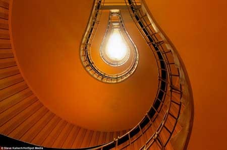 تصاویری از راه پله های بی نظیر