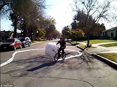 اخبار داغ,شیرین کاری,شیرین کاری با دوچرخه