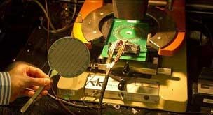 نخستین ترانزیستور نانولوله کربنی, دانشگاه استنفورد