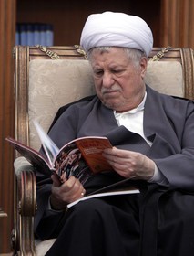 دیدار هاشمی با هیأت مدیره انجمن صنفی عکاسان مطبوعات ایران دیدار هاشمی با هیأت مدیره انجمن صنفی عکاسان مطبوعات ایران