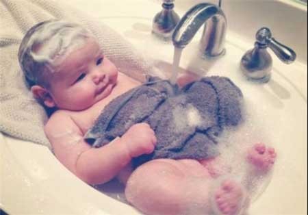 عکس سنگینترین وزن ترین نوازد ,سنگین وزنترین نوزاد عکس سنگینترین وزن ترین نوازد ,سنگین وزنترین نوزاد