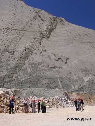 دایناسور,تصاویررد پای 5000 دایناسور روی دیوار دایناسور,تصاویررد پای 5000 دایناسور روی دیوار