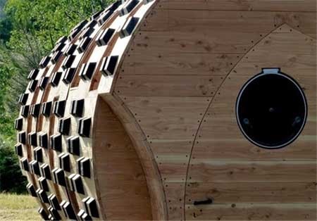 اخبار گوناگون, مکانی برای تمدد اعصاب