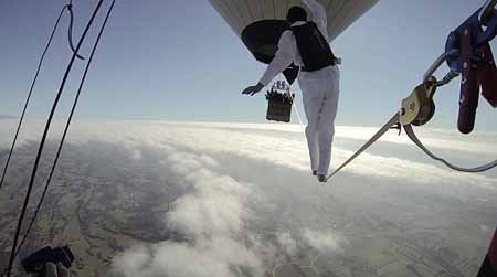 اخبار,اخبار گوناگون,بند بازی در آسمان