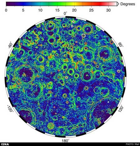 پنج تصویر خیره‌کننده از سطح ماه 1