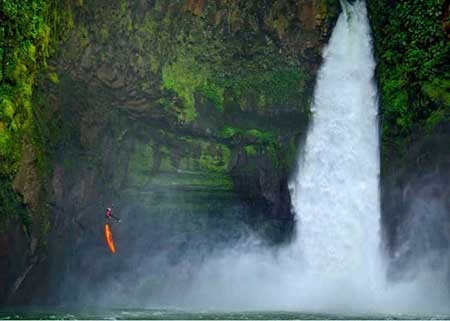 تصاویر زیباترین آبشارهای جهان 2015