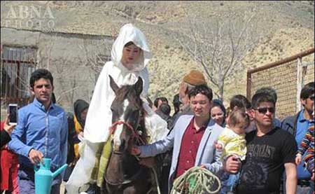 ازدواج زوج چینی در روستای قلعه خان