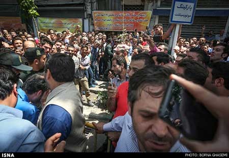 بازگشت سارق صرافی به خیابان فردوسی (عکس) 1