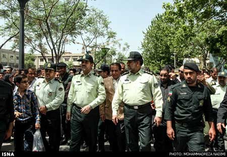 بازگرداندن سارقان طلافروشی بازار تهران به محل جرمـ (عکس) 1