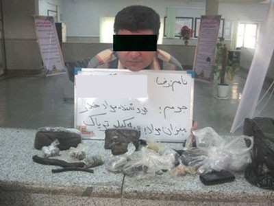 شگرد جالب 2 مامور "خانم" و "آقا" برای دستگیری مواد فروشان+ عکس 1