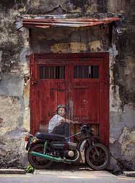 هنری برای کارهای غیرقانونی در خیابان هنری برای کارهای غیرقانونی در خیابان