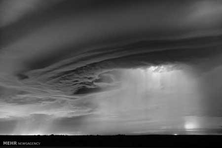اخبار,اخبارگوناگون ,تصاویر سیاه و سفید زیبا از طوفان در طبیعت
