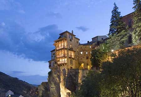 غیرعادی ترین نقاط توریستی در جهان + تصاویر