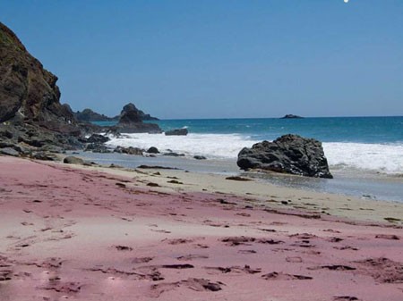 اخبار , اخبار گوناگون, سواحلی رنگی دنیا