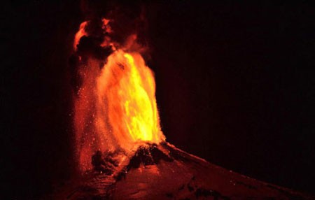 اخبار , اخبار گوناگون,خشم آتشفشان ویلاریکا,فعال شدن آتشفشان ویلاریکا در شیلی اخبار , اخبار گوناگون ,خشم آتشفشان ویلاریکا,فعال شدن آتشفشان ویلاریکا در شیلی