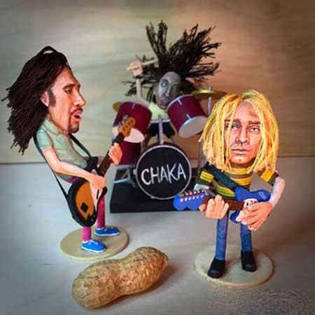 هنرنمایی های جالب با بادام زمینی