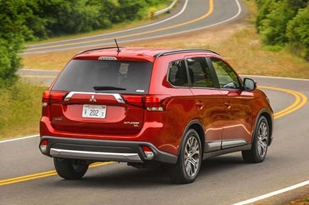 اخبار,اخبار گوناگون,میتسوبیشی اوتلندر ۲۰۱۶، زیبا و جذاب