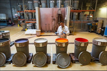 اخبار , اخبار گوناگون,از سنگ آهن تا سرویس آشپزخانه,مراحل ساخت قابلمه